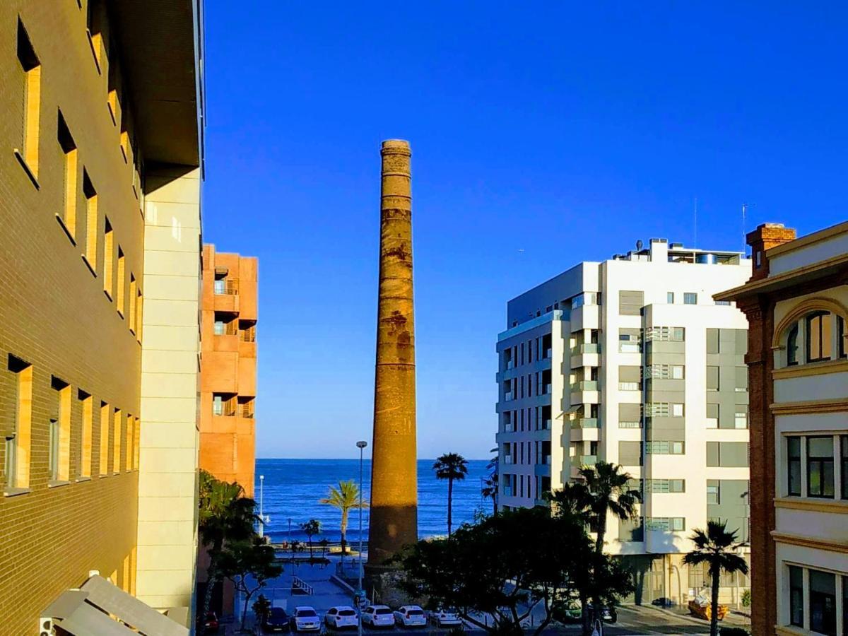 On The Beach! Frente Al Paseo Maritimo, Parking Y Piscina Malaga Zewnętrze zdjęcie